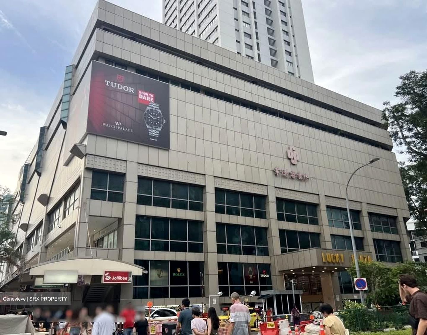 Lucky Plaza (D9), Retail #602996711